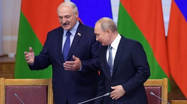Минск не будет кредитоваться в России