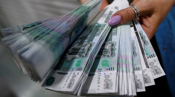 «Ъ»: россияне заявили о нежелании давать в долг