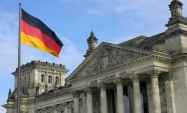 Германия увеличит налог на авиаперелеты и уменьшит НДС на поездки по железной дороге
